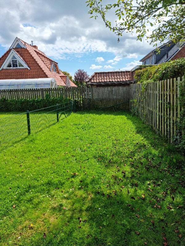 Kleiner Hookie In Hooksiel Mit Hund Villa Schillig Kültér fotó